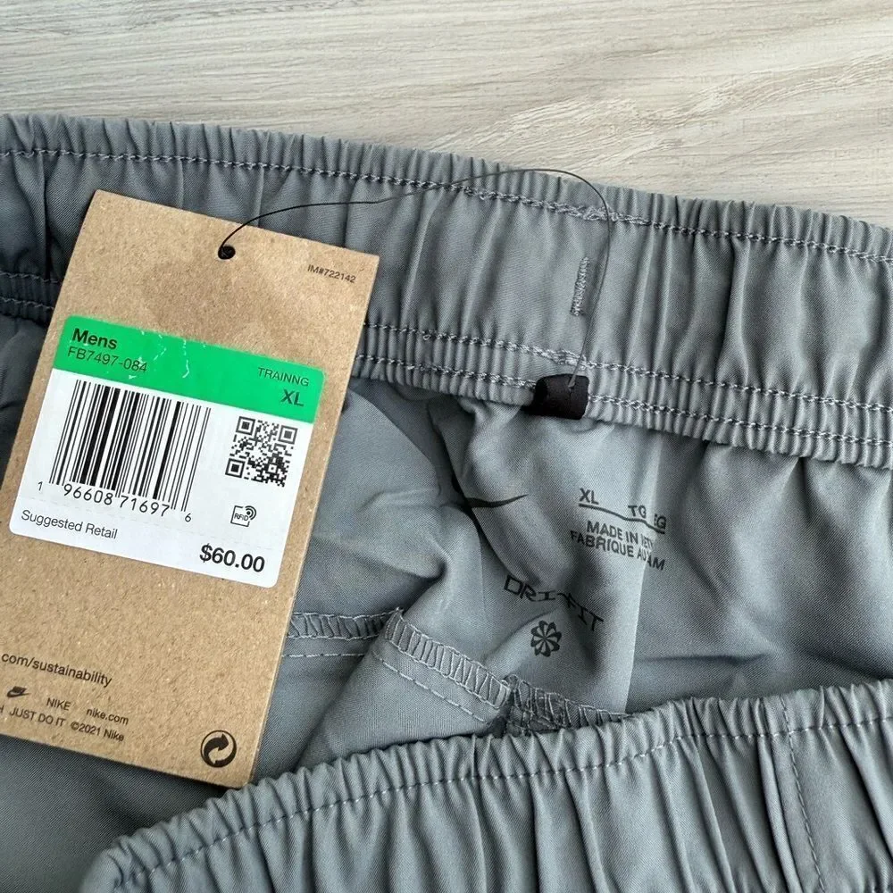 Nike Form Dri-FIT Tapered Versatile Pants Grey XL NWT IN PACKAGE